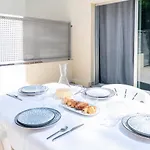 מלון דירות Bravosol דניה