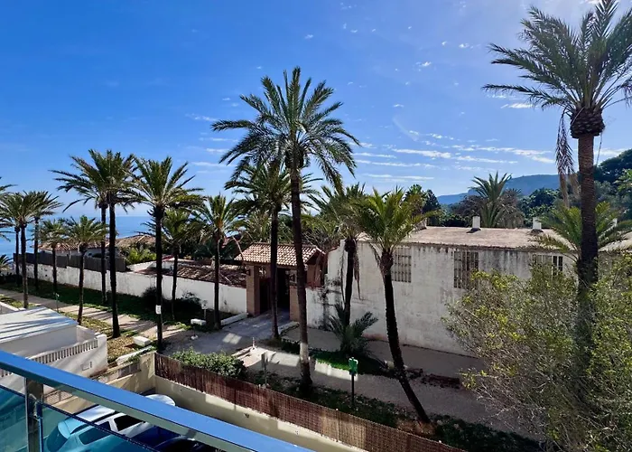 מלון דירות Bravosol 3*