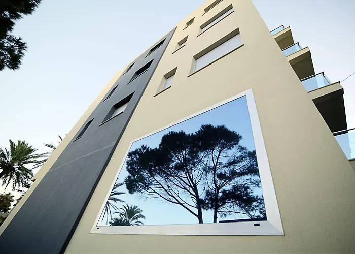 Bravosol Aparthotel 3*